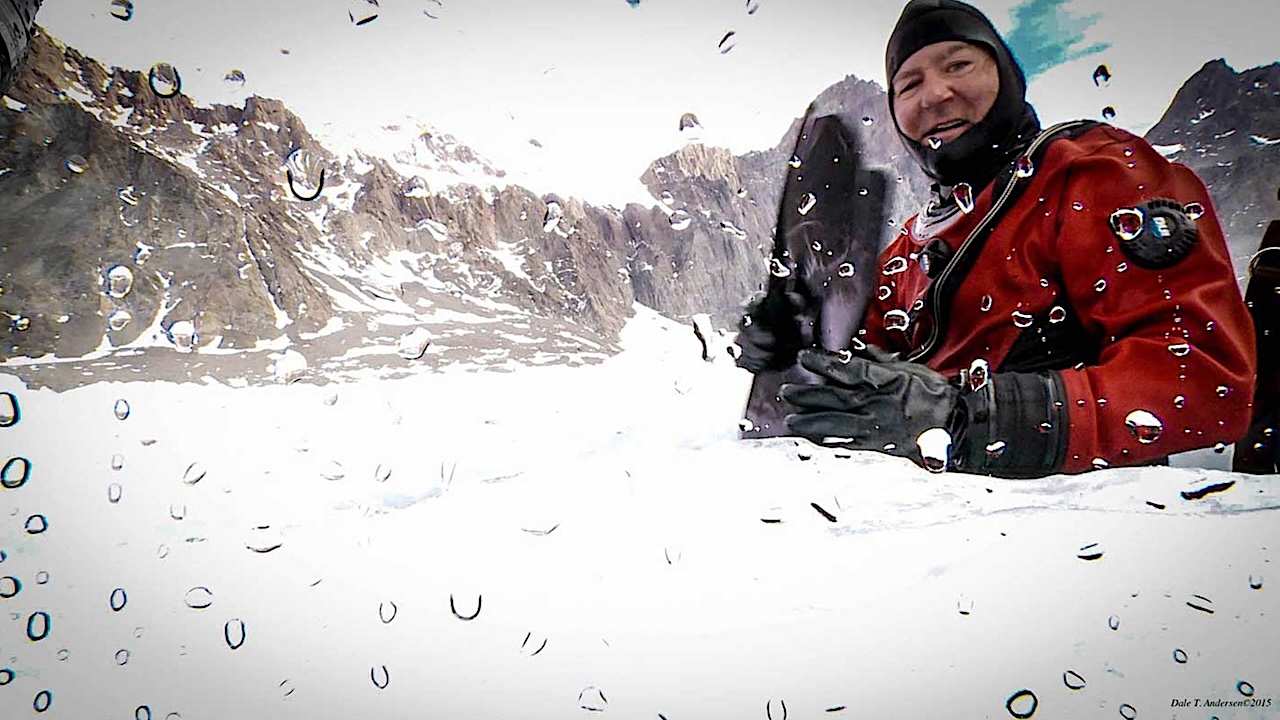 Astrobiologist Gets Prestigious Explorers Club Award